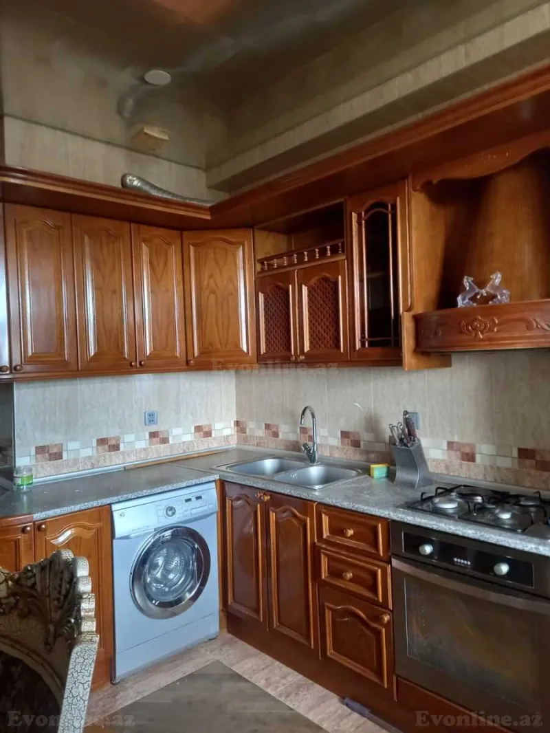 Kirayə verilir 3 otaqlı Mənzil Yeni tikili 143 m² İnşaatçılar m. - şəkil 7