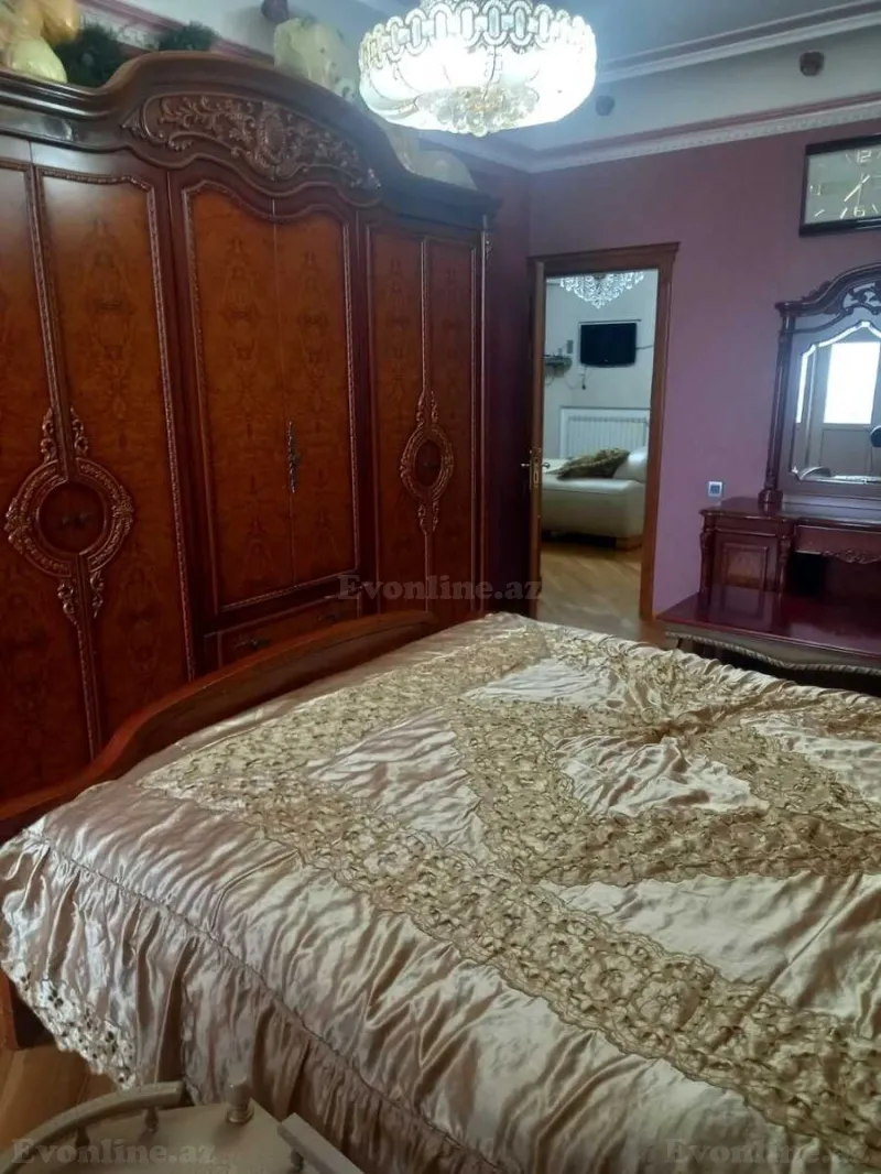 Kirayə verilir 3 otaqlı Mənzil Yeni tikili 143 m² İnşaatçılar m. - şəkil 13