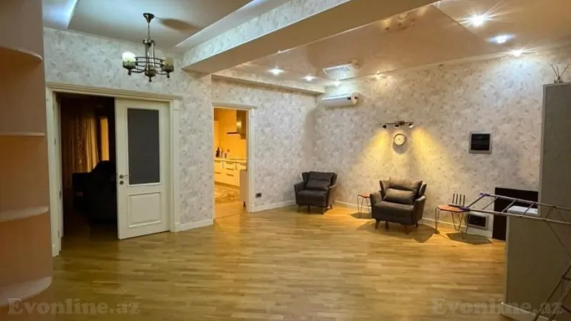 Satılır 3 otaqlı Mənzil Yeni tikili 177 m² 28 May m. - şəkil 3