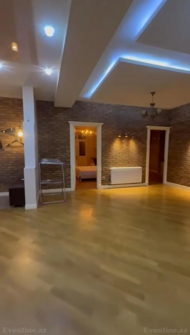 Satılır 3 otaqlı Mənzil Yeni tikili 177 m² 28 May m. - şəkil 10