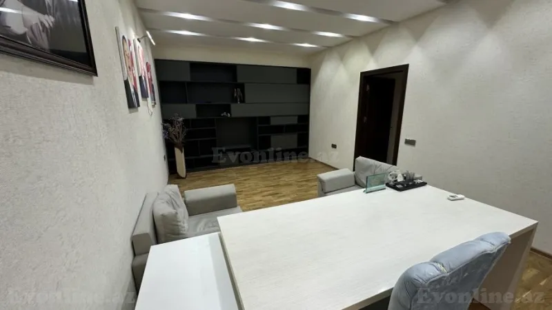 Kirayə verilir Obyekt 104 m² Memar Əcəmi m. - şəkil 5