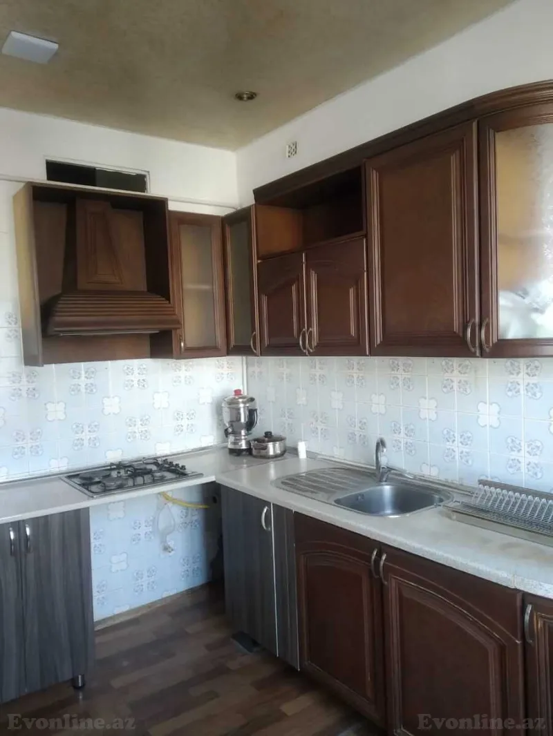 Kirayə verilir 3 otaqlı Mənzil Köhnə tikili 80 m² Qara Qarayev m. - şəkil 4