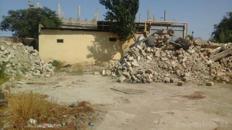 Obyekt 600 m² NZS Satılır