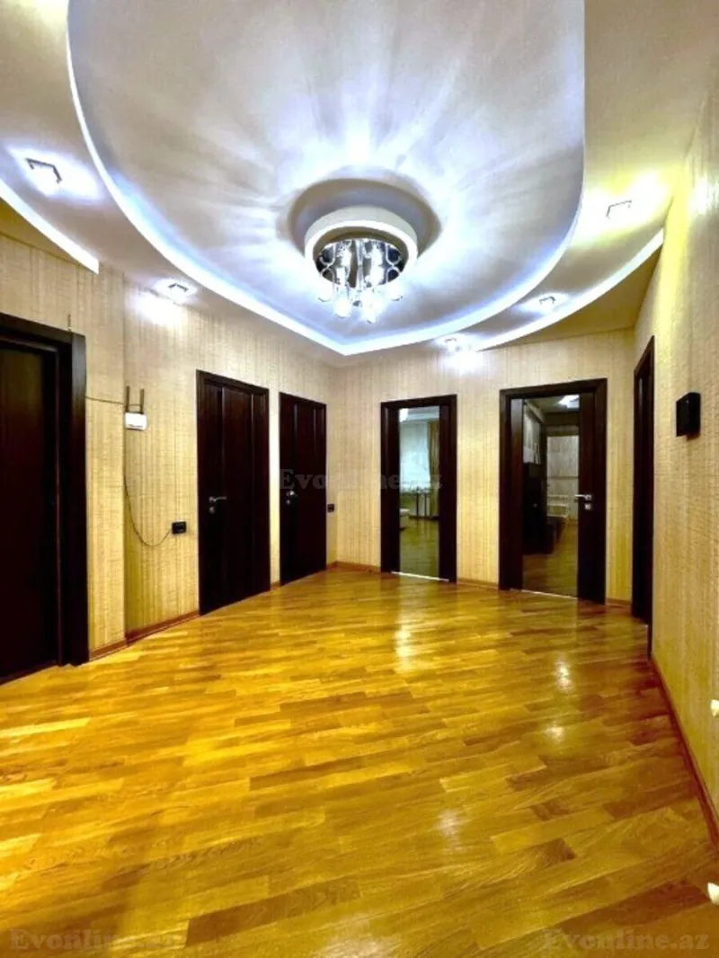 Satılır 3 otaqlı Mənzil Yeni tikili 145 m² İnşaatçılar m. - şəkil 12