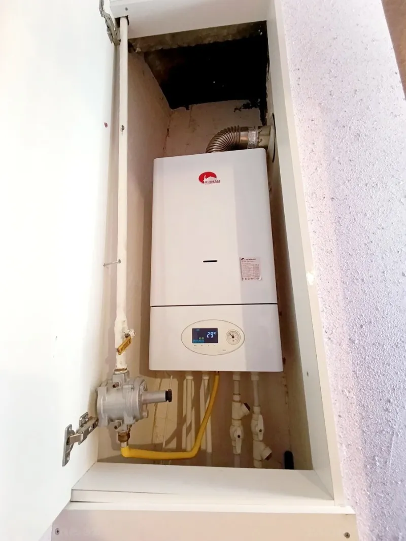 Satılır 1 otaqlı Mənzil Köhnə tikili 50 m² Nərimanov r. - şəkil 16