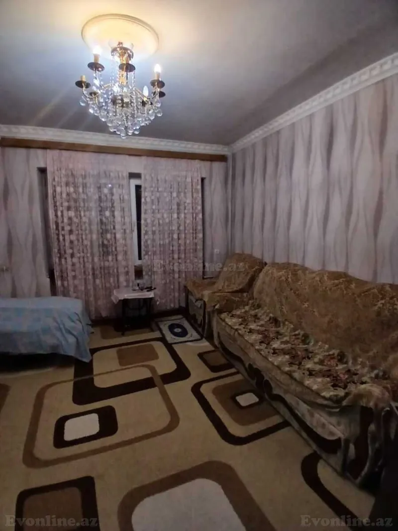 Satılır 2 otaqlı Mənzil Köhnə tikili 75 m² Xalqlar Dostluğu m. - şəkil 3