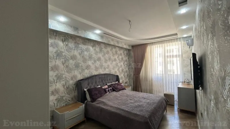 Satılır 4 otaqlı Mənzil Yeni tikili 135 m² Dərnəgül m. - şəkil 4