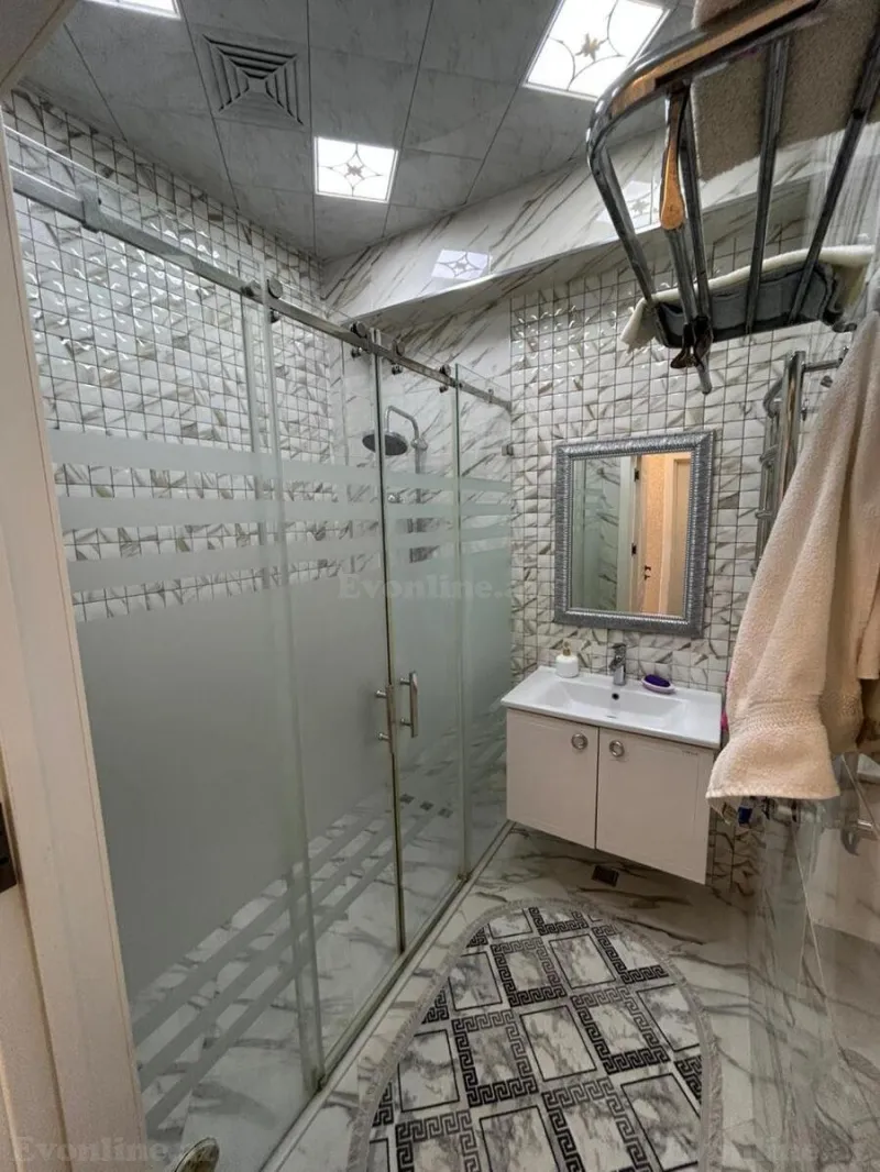 Satılır 4 otaqlı Mənzil Yeni tikili 135 m² Dərnəgül m. - şəkil 14