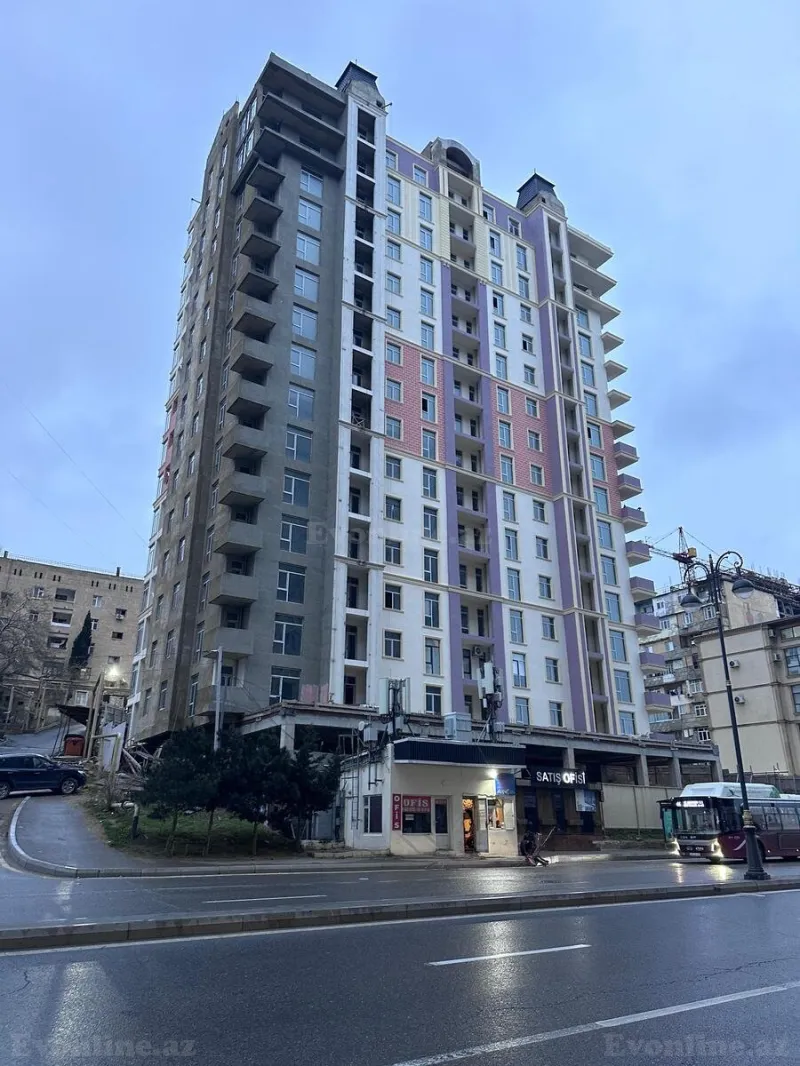 Satılır 3 otaqlı Mənzil Yeni tikili 111.5 m² Xətai r.