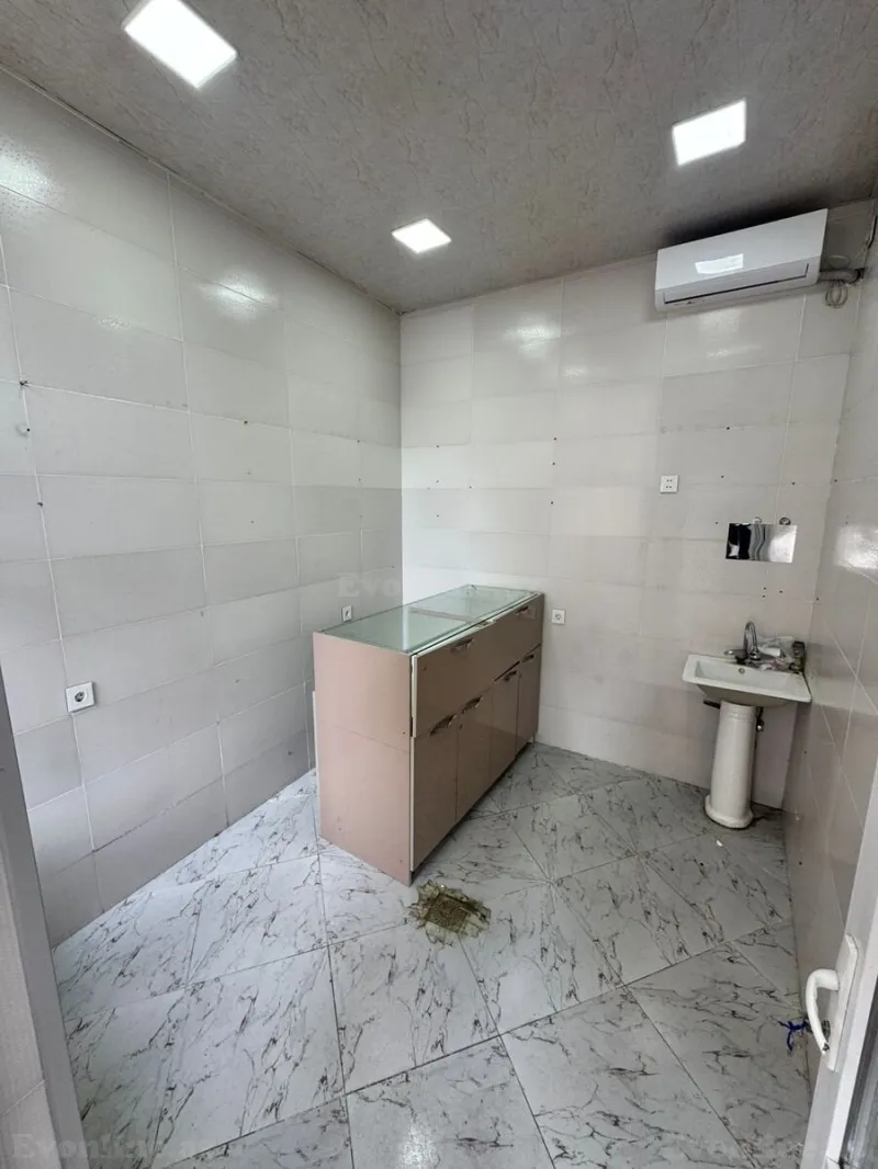 Kirayə verilir Obyekt 12 m² Həzi Aslanov m. - şəkil 2