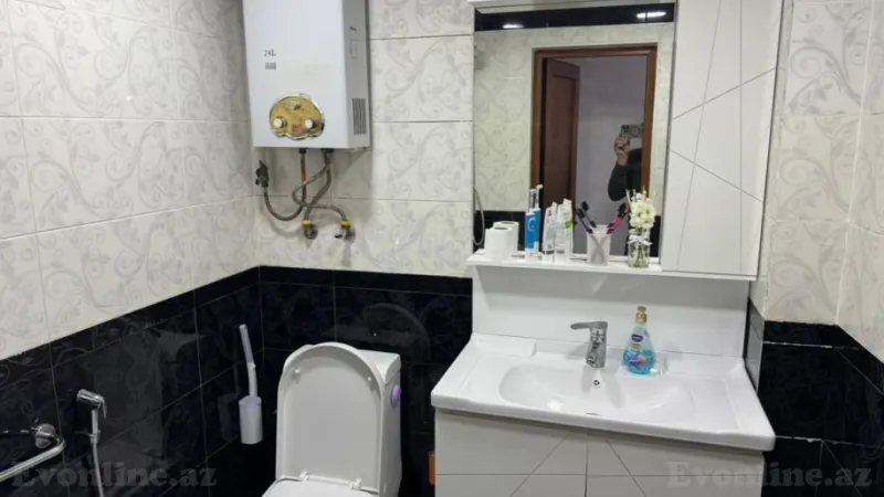 Satılır 3 otaqlı Mənzil Köhnə tikili 60 m² Neftçilər m. - şəkil 10