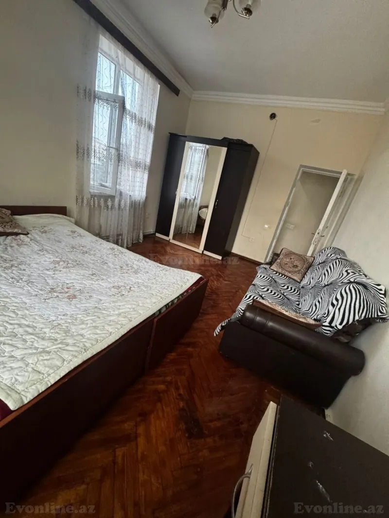 Kirayə verilir 2 otaqlı Mənzil Köhnə tikili 60 m² Nəriman Nərimanov m. - şəkil 3