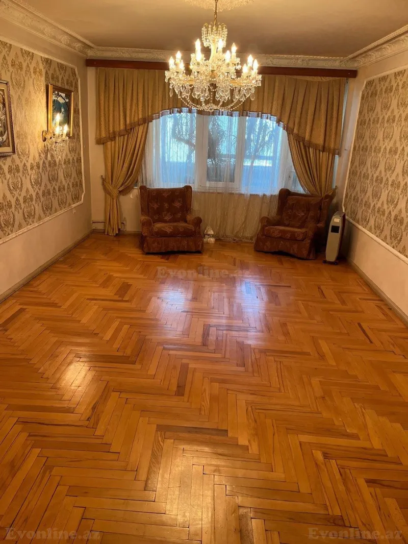 3 otaqlı Mənzil 115 m² Səbail r. Satılır