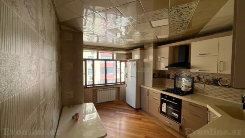 Satılır 4 otaqlı Mənzil Köhnə tikili 115 m² Azadlıq prospekti m. - şəkil 7