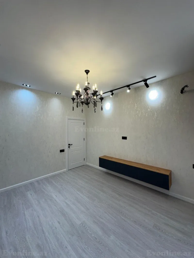 2 otaqlı Mənzil 55 m² Xətai r. Satılır