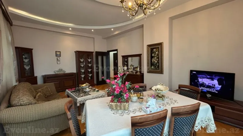 Satılır 3 otaqlı Mənzil Yeni tikili 137 m² 28 May m. - şəkil 8