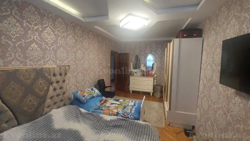 Satılır 4 otaqlı Mənzil Köhnə tikili 88 m² Həzi Aslanov - şəkil 3