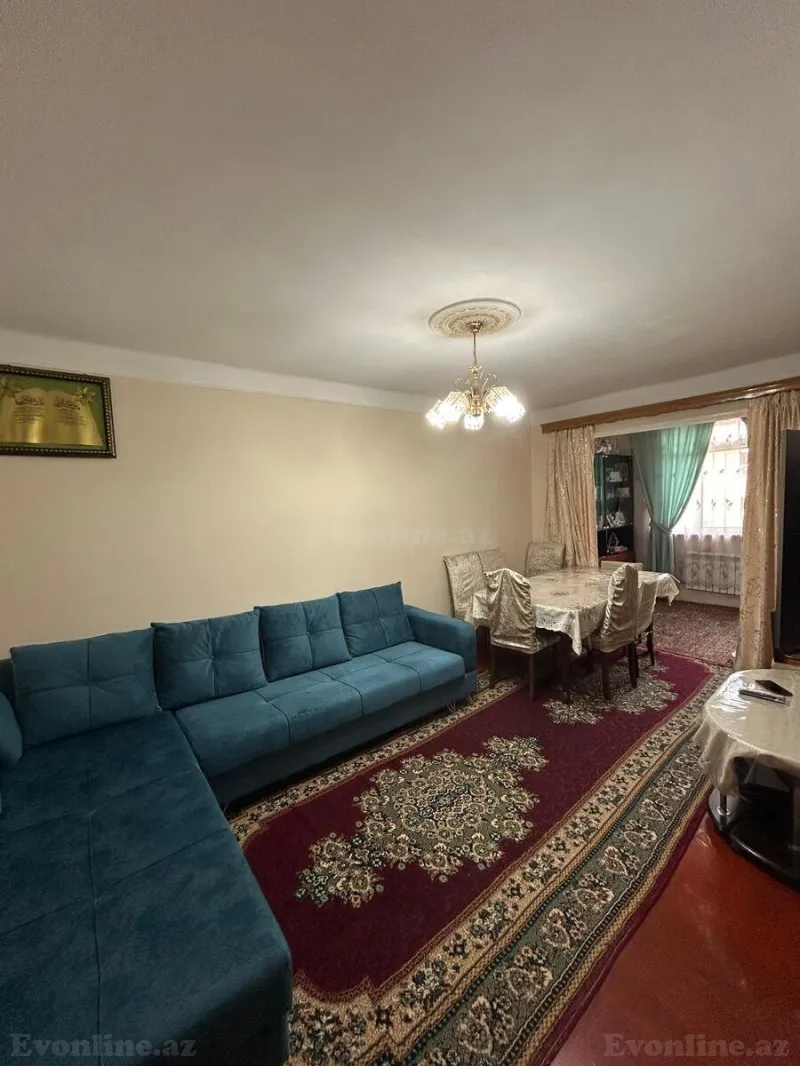 3 otaqlı Mənzil 72 m² Xətai r. Satılır