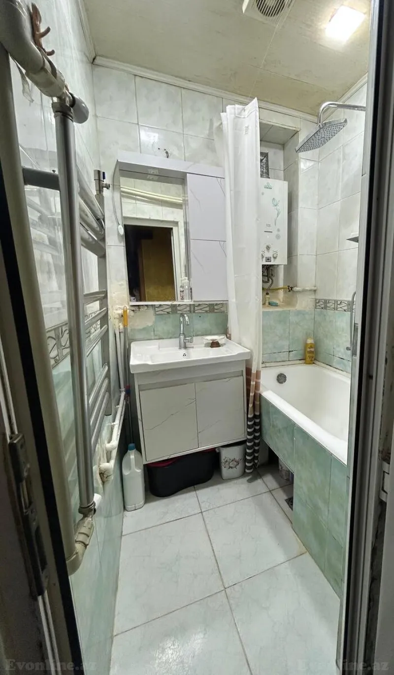 Satılır 3 otaqlı Mənzil Köhnə tikili 72 m² Xətai r. - şəkil 7