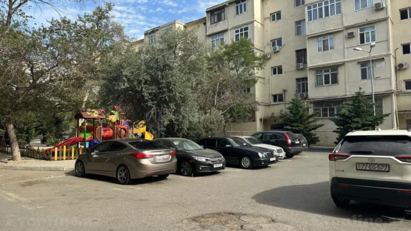 Satılır 3 otaqlı Mənzil Köhnə tikili 72 m² Xətai r. - şəkil 22