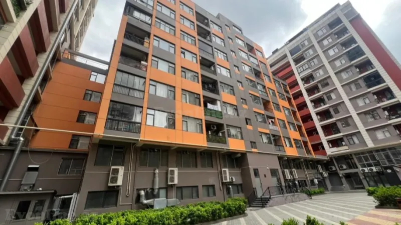 Satılır 2 otaqlı Mənzil Yeni tikili 80 m² 28 May m. - şəkil 2