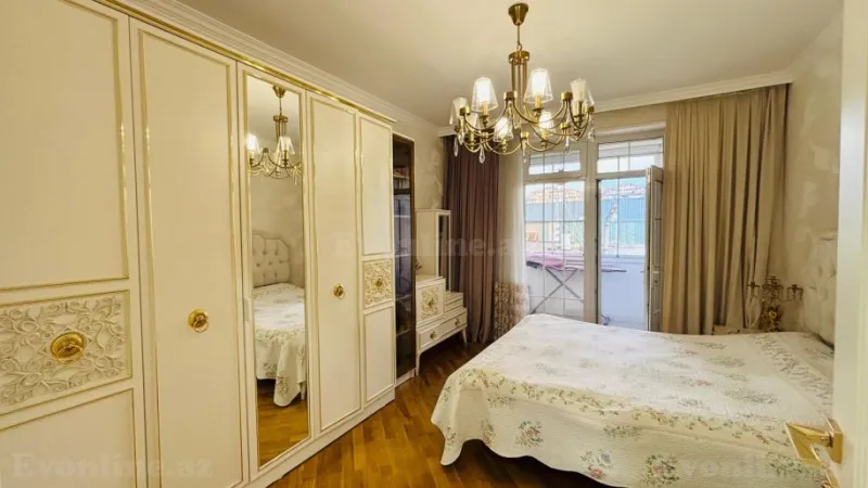 Satılır 3 otaqlı Mənzil Köhnə tikili 100 m² Sabunçu r. - şəkil 2