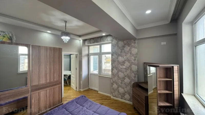 Kirayə verilir 3 otaqlı Mənzil Yeni tikili 105 m² İnşaatçılar m. - şəkil 8