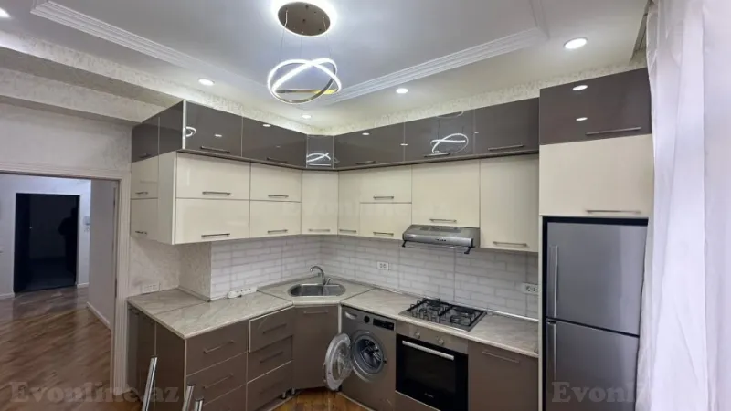 Kirayə verilir 3 otaqlı Mənzil Yeni tikili 105 m² İnşaatçılar m. - şəkil 12