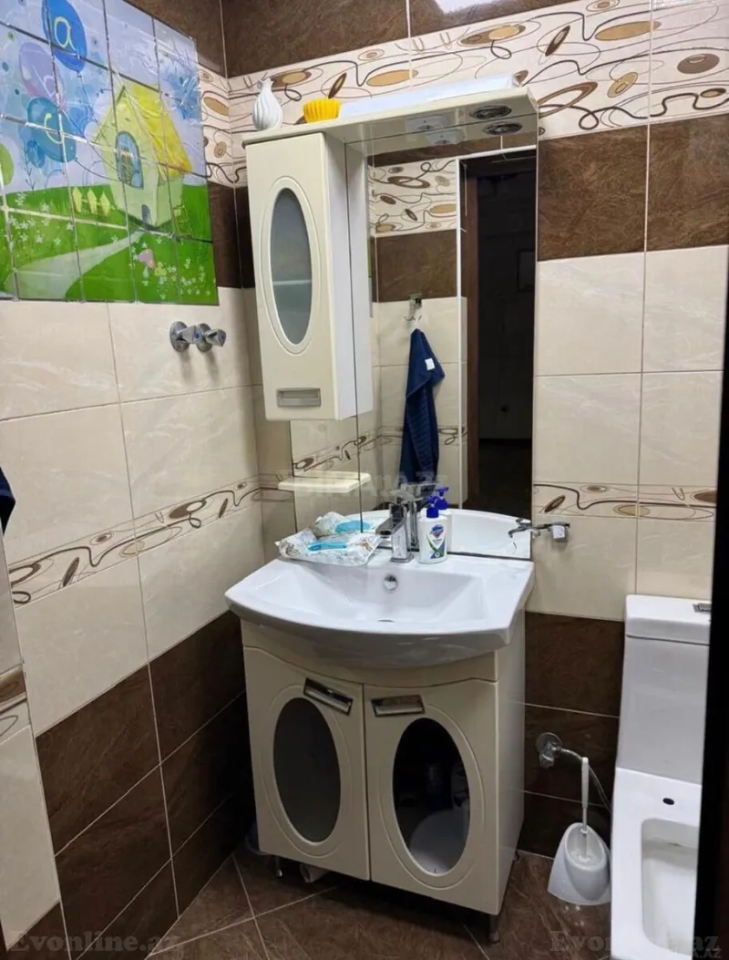 Satılır 3 otaqlı Mənzil Yeni tikili 120 m² Neftçilər m. - şəkil 6