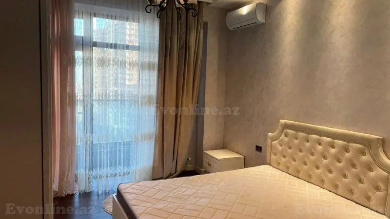 Satılır 4 otaqlı Mənzil Yeni tikili 165 m² 8 Noyabr m. - şəkil 4