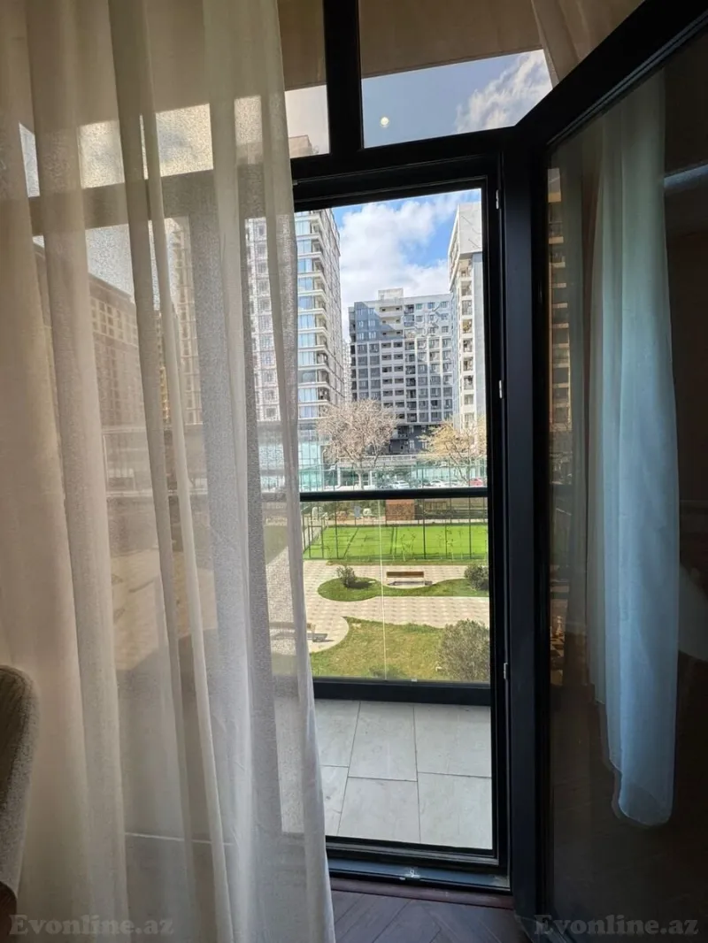 Kirayə verilir 2 otaqlı Mənzil Yeni tikili 90 m² 28 May m. - şəkil 9