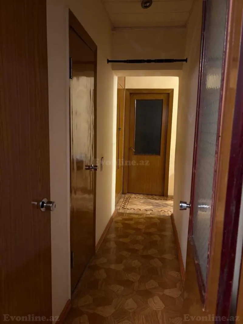 Satılır 3 otaqlı Mənzil Köhnə tikili 70 m² Əhmədli m. - şəkil 7