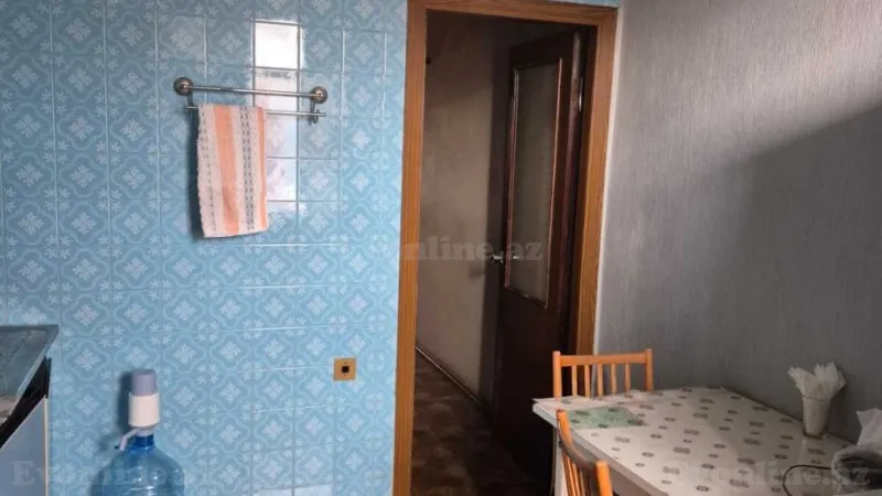 Satılır 3 otaqlı Mənzil Köhnə tikili 70 m² Əhmədli m. - şəkil 8