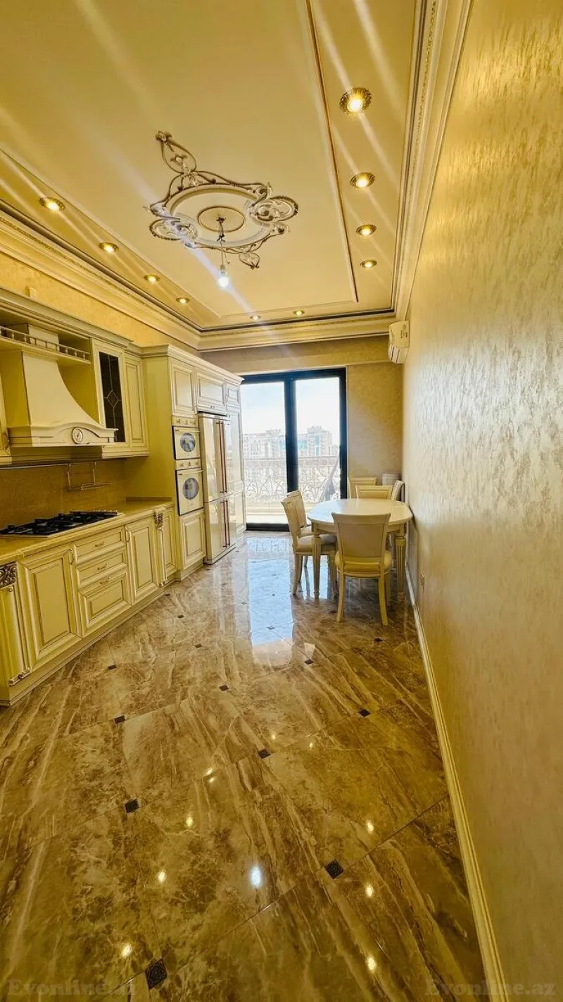 Satılır 4 otaqlı Mənzil Yeni tikili 224 m² Sahil m. - şəkil 9