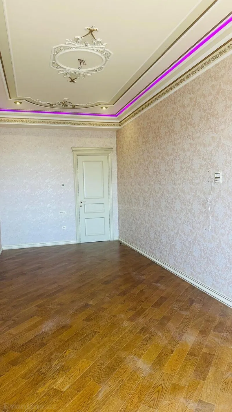 Satılır 4 otaqlı Mənzil Yeni tikili 224 m² Sahil m. - şəkil 13