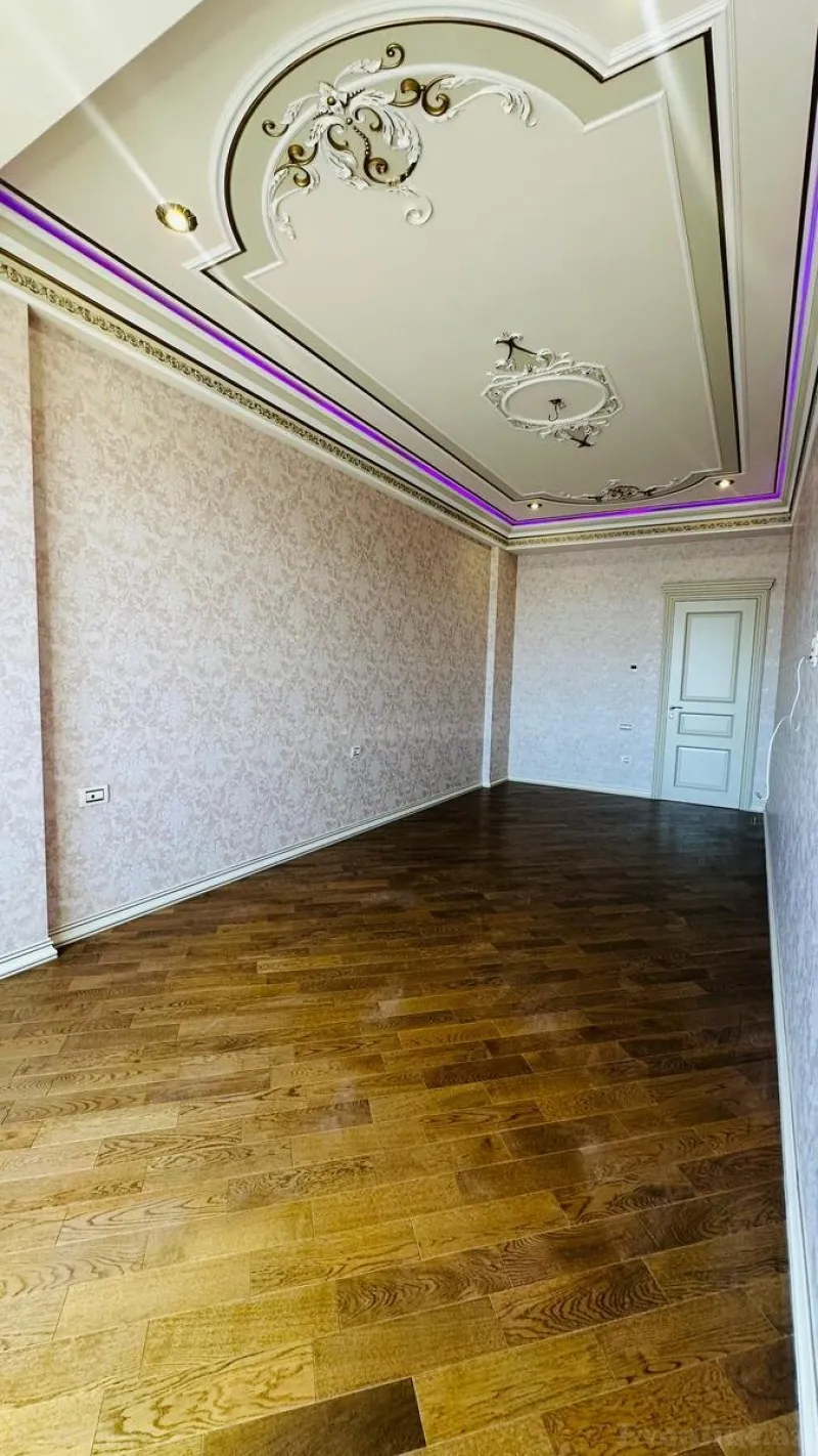 Satılır 4 otaqlı Mənzil Yeni tikili 224 m² Sahil m. - şəkil 14