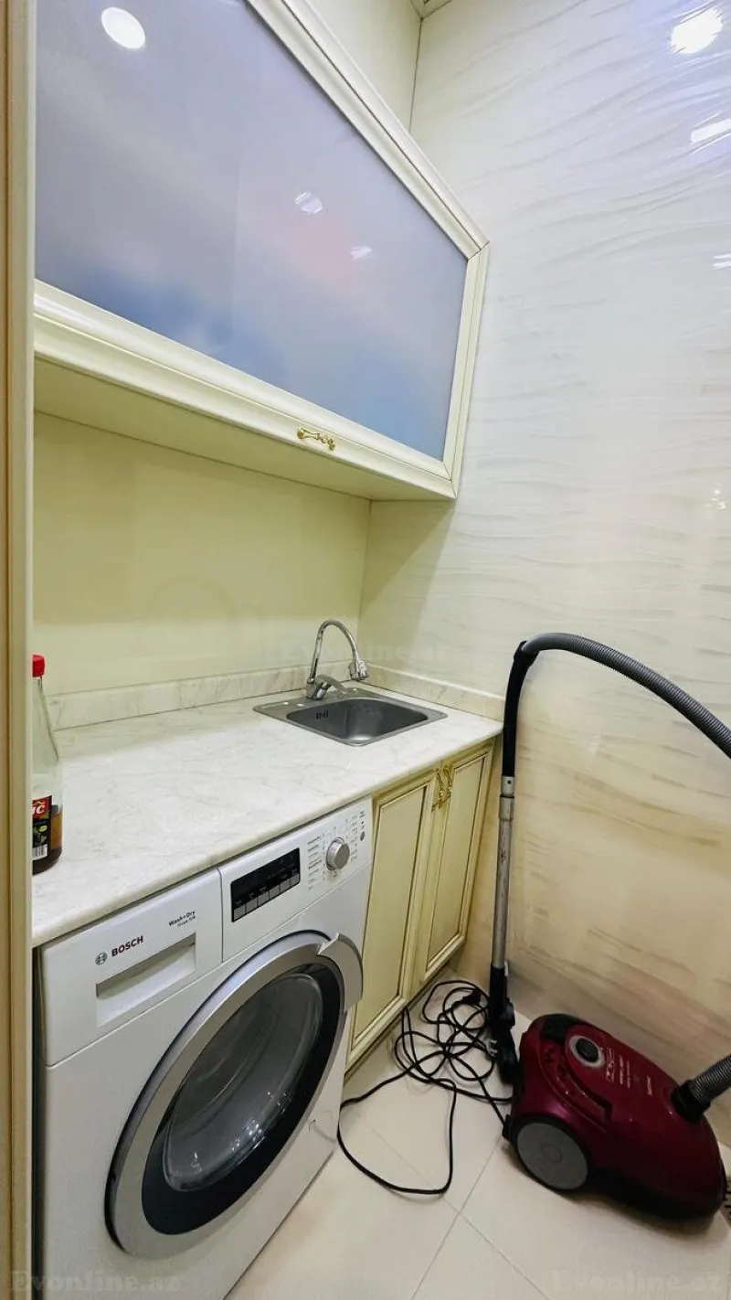 Satılır 4 otaqlı Mənzil Yeni tikili 224 m² Sahil m. - şəkil 16