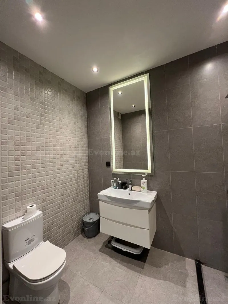 Satılır 2 otaqlı Mənzil Yeni tikili 106 m² 8 Noyabr m. - şəkil 7