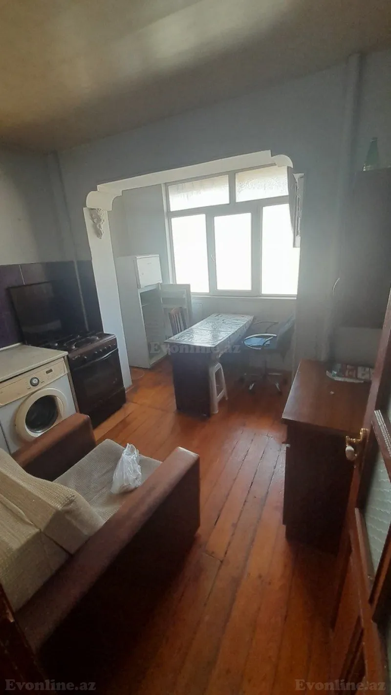 Kirayə verilir 2 otaqlı Mənzil Köhnə tikili 55 m² 4-cü mikrorayon - şəkil 6
