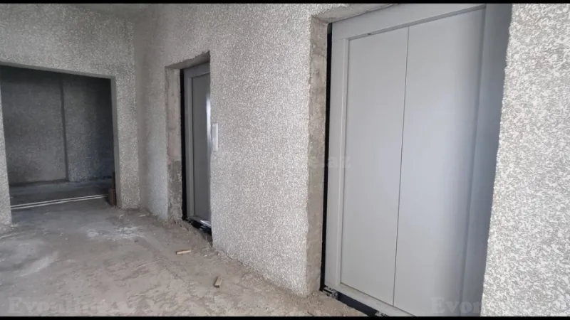 Satılır 2 otaqlı Mənzil Yeni tikili 60 m² 8-ci mikrorayon - şəkil 4