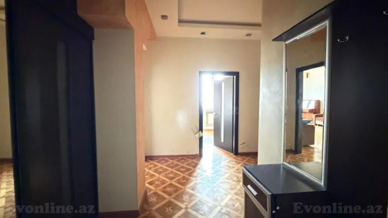 Kirayə verilir 2 otaqlı Mənzil Yeni tikili 90 m² 8-ci mikrorayon - şəkil 9