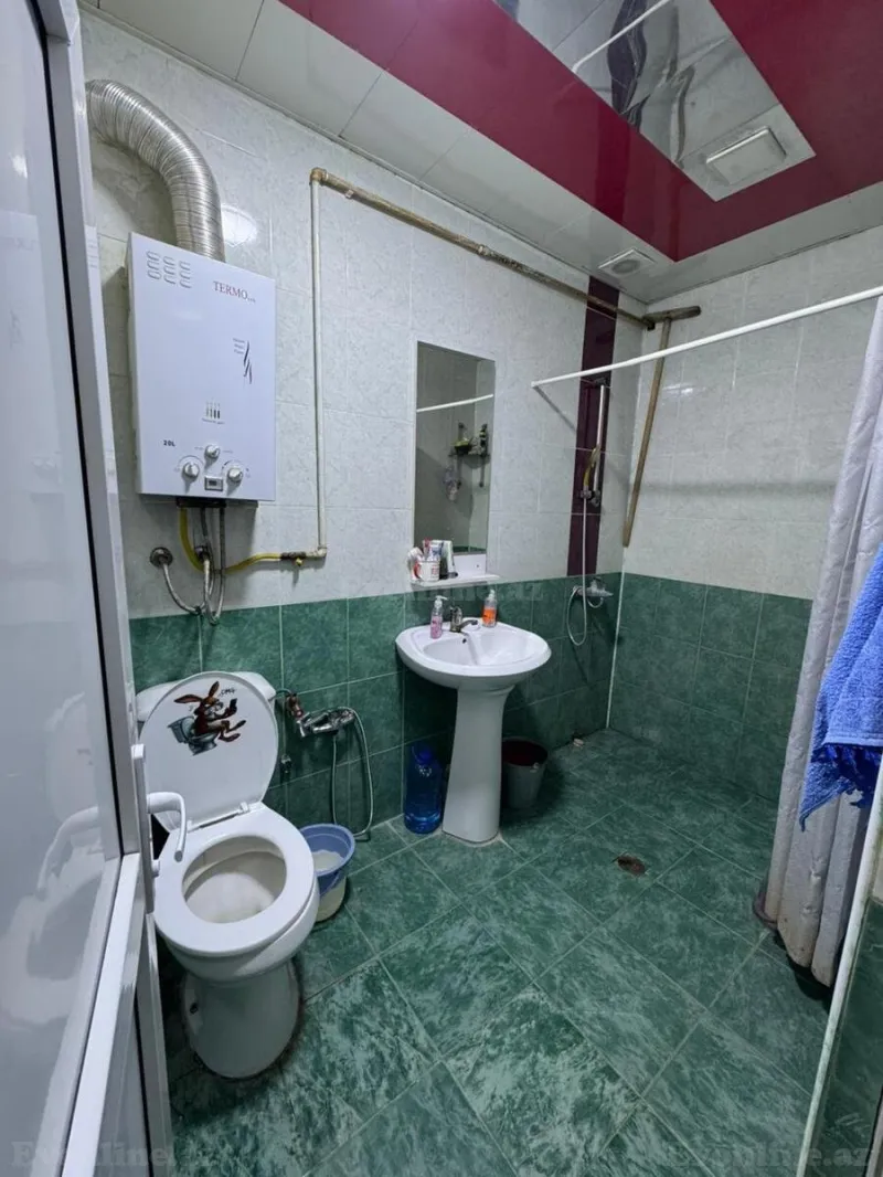 Satılır 2 otaqlı Mənzil Köhnə tikili 60 m² Xətai r. - şəkil 3