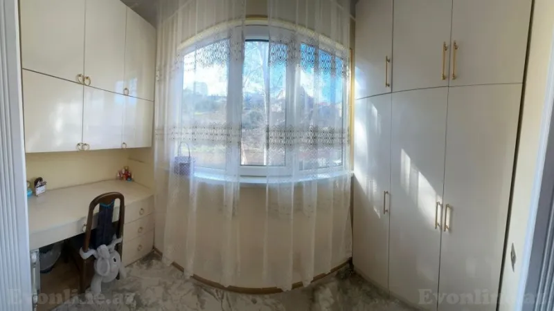 Satılır 3 otaqlı Mənzil Köhnə tikili 90 m² Badamdar - şəkil 2