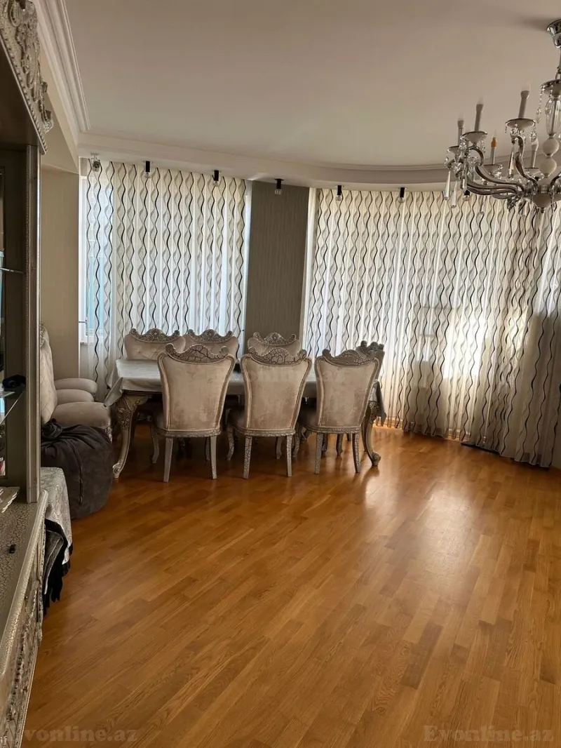 Kirayə verilir 4 otaqlı Mənzil Yeni tikili 215 m² Yasamal - şəkil 2