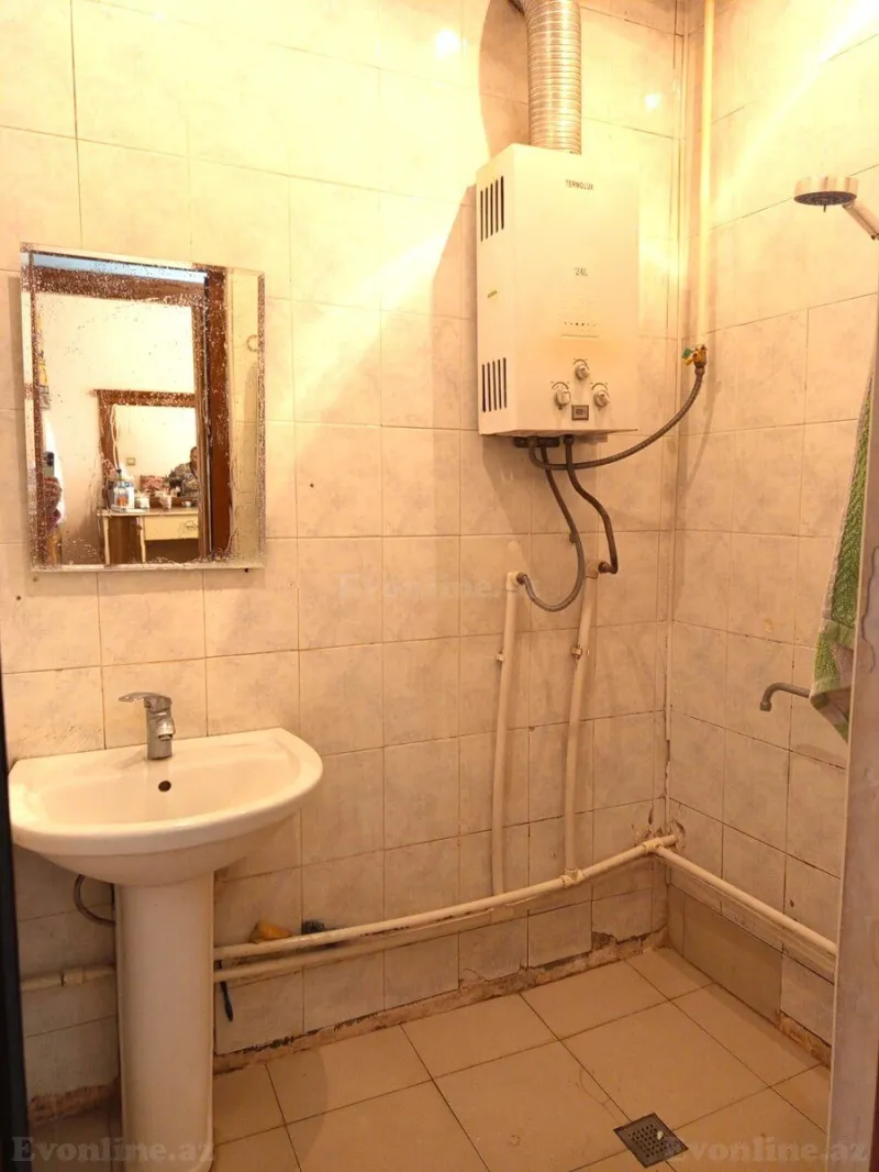 Satılır 3 otaqlı Mənzil Köhnə tikili 75 m² Xalqlar Dostluğu m. - şəkil 10