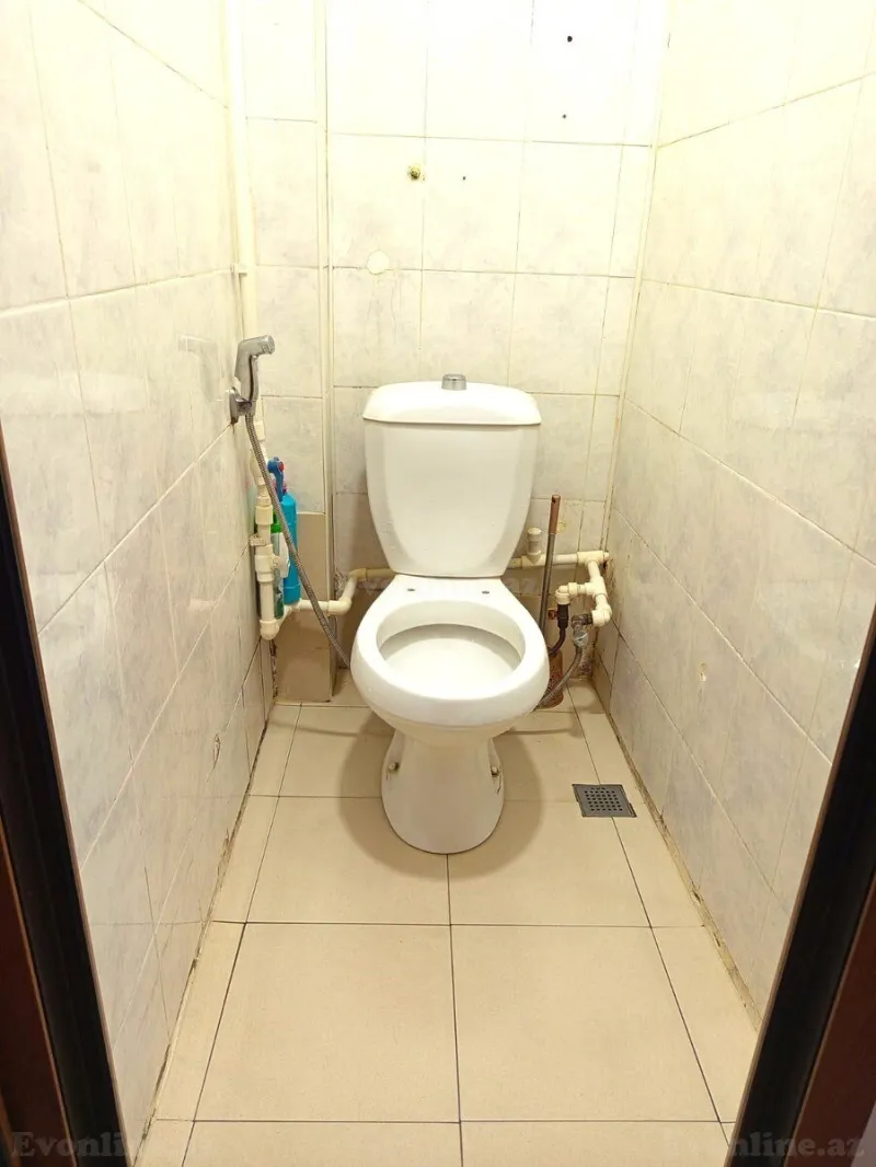 Satılır 3 otaqlı Mənzil Köhnə tikili 75 m² Xalqlar Dostluğu m. - şəkil 11