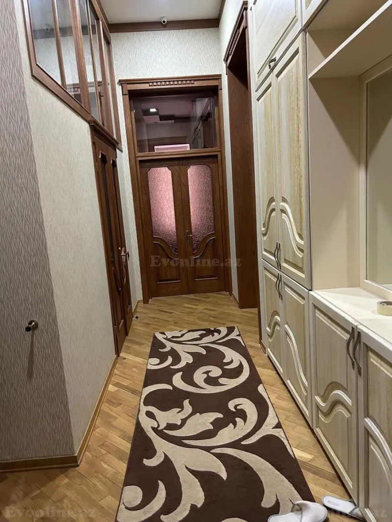 Satılır 3 otaqlı Mənzil Köhnə tikili 110 m² Sahil m. - şəkil 9