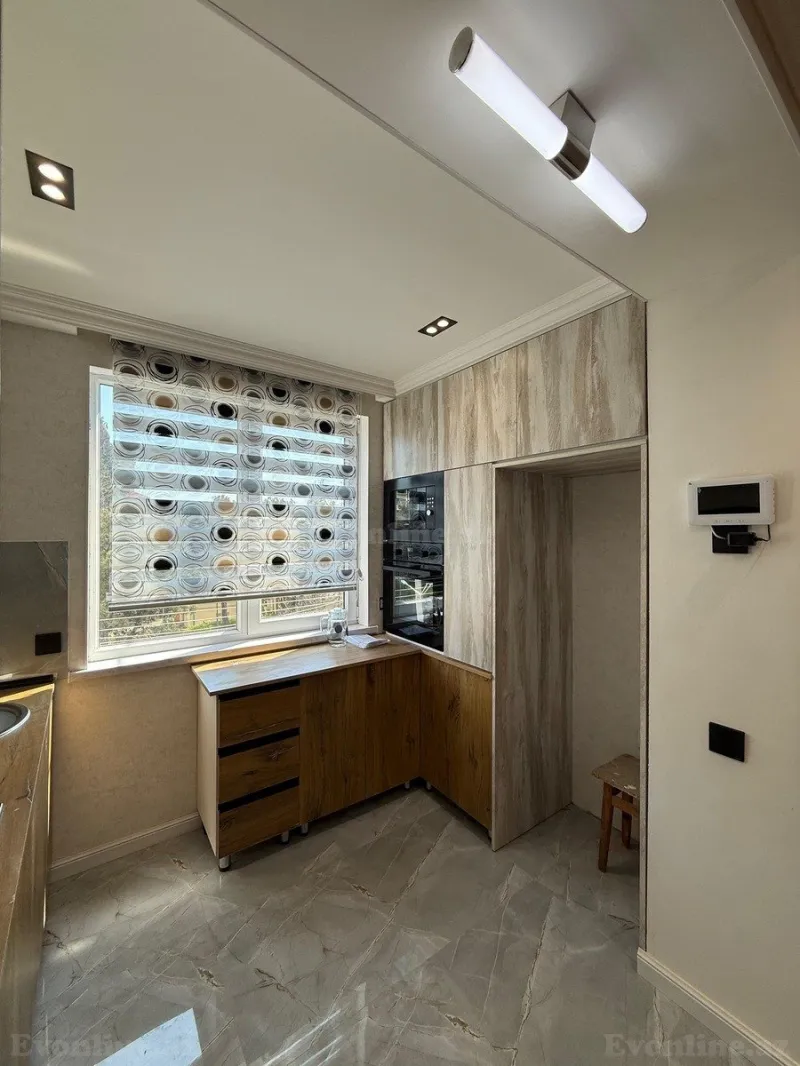 Satılır 2 otaqlı Mənzil Köhnə tikili 45 m² Nərimanov r. - şəkil 5