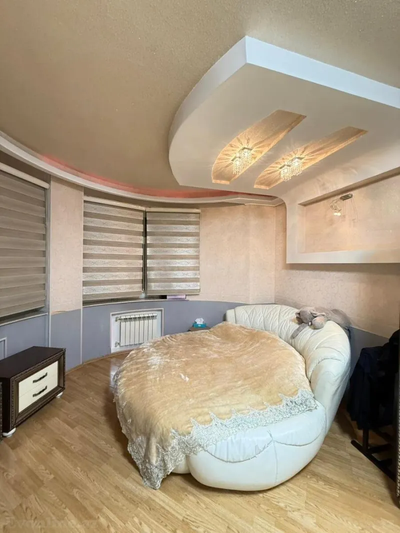 Satılır 3 otaqlı Mənzil Yeni tikili 155 m² Nəriman Nərimanov m. - şəkil 13