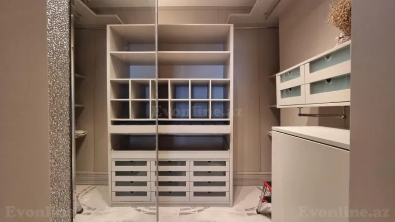 Satılır 4 otaqlı Mənzil Yeni tikili 239 m² Nizami m. - şəkil 29